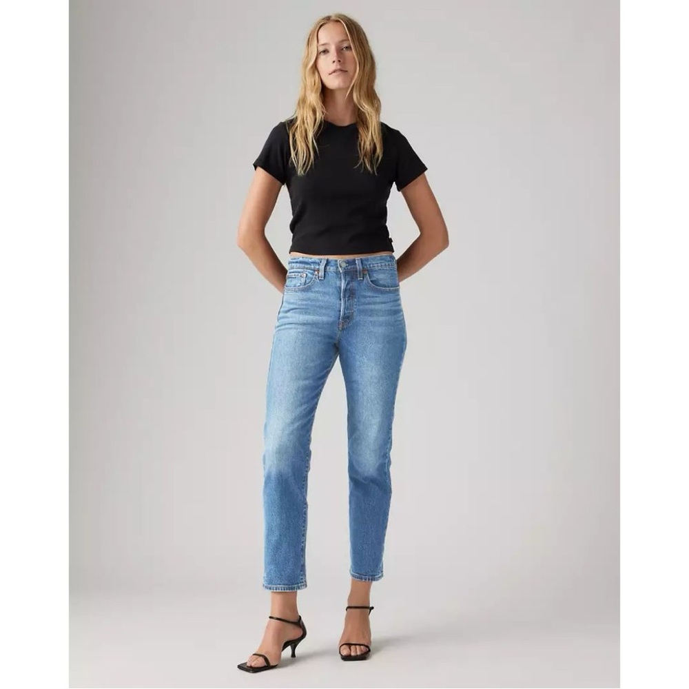 Levi’s Wedgie Straight Fit Women’s Jeans Size 25